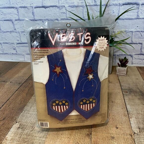 Vest Kit Felt Craft Applique Dimensions Nwt Sealed Americana Hearts - Picture 7 of 7